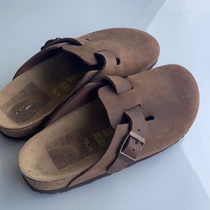 Birkenstocks womans 39